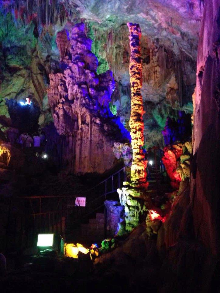 细节决定成败：迪拜展览搭建的精致细节