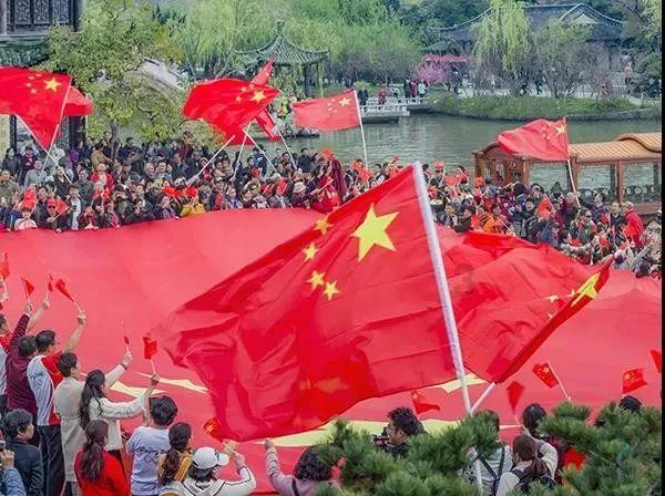 一个男生对女生说了让闺蜜给你介绍男朋友的话对方生气了是什么意思？游戏画面